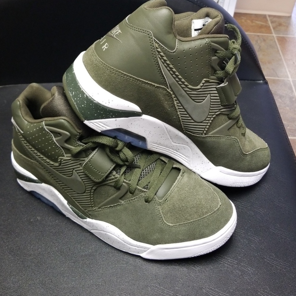 Nike Air Force 180
